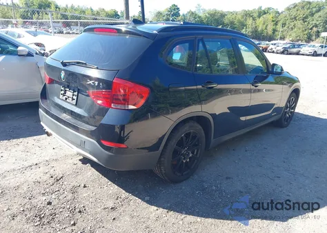 2013 BMW X1 xDrive28I из США, поврежденный, VIN WBAVL1C53DVR86592
